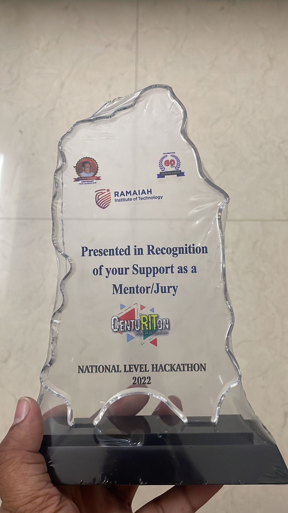 An active mentoring session, working through a team's idea and architecture at CentuRITon